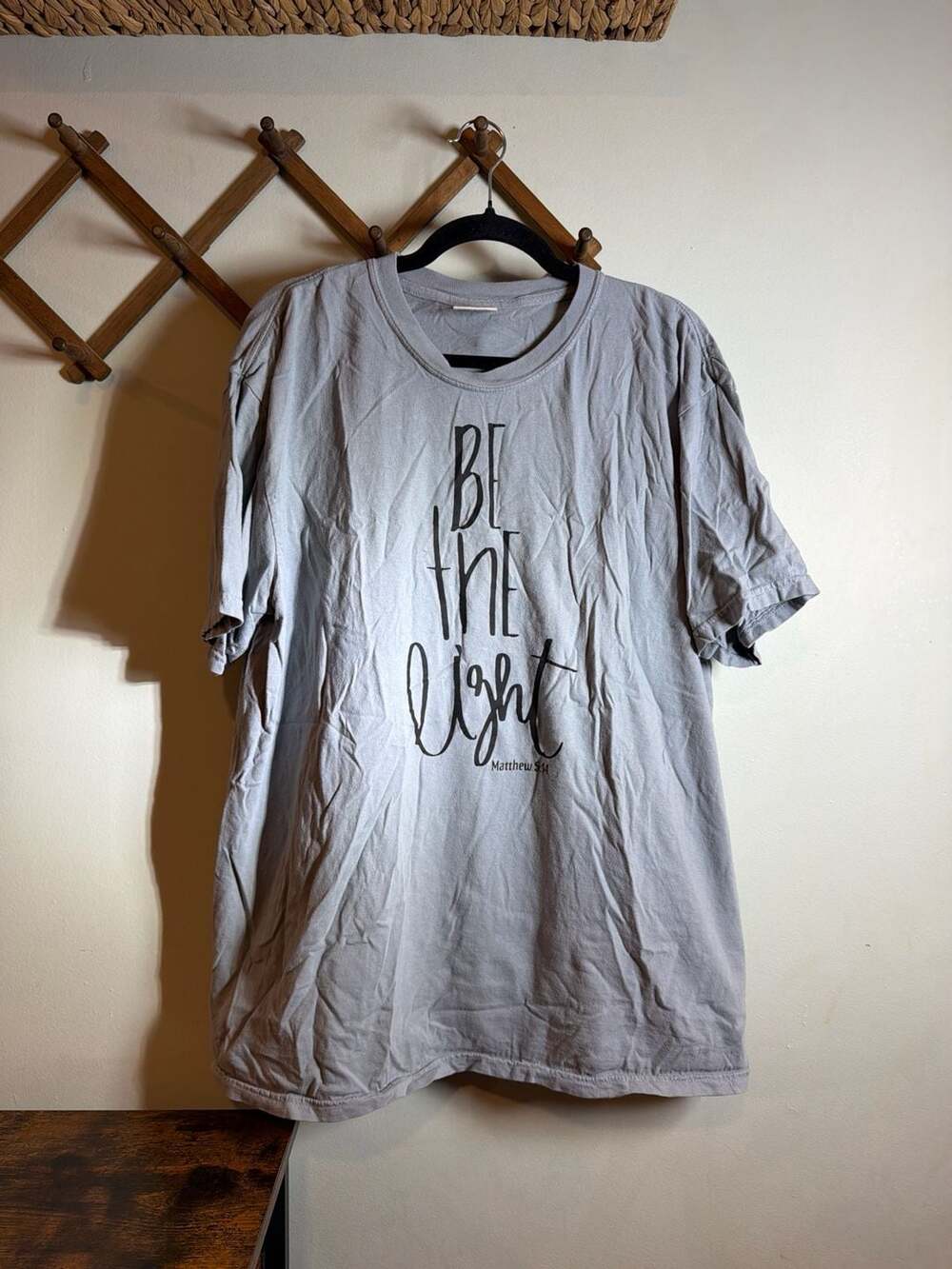 Comfort Colors "Be The Light" Matthew 5:14 Christian Graphic T-Shirt Size XL